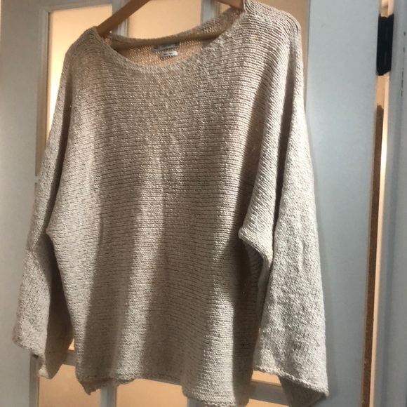 Zara Sweaters - Zara Italian Yarn Cream Tan Knit Bell Sleeve Long Sleeve Sweater